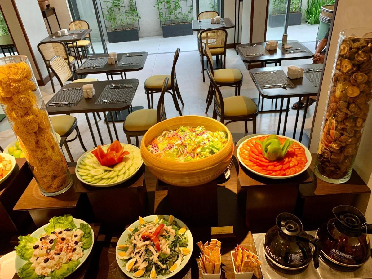 Cozy Danang Boutique Hotel Exteriör bild