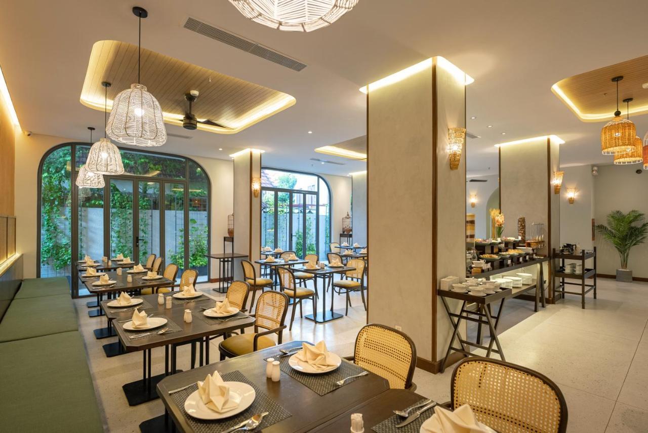 Cozy Danang Boutique Hotel Exteriör bild